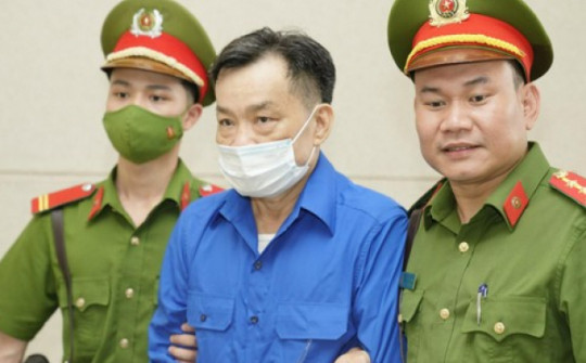 Những tình tiết 'bất ngờ' xét xử vụ án cựu Chủ tịch UBND tỉnh Bình Thuận