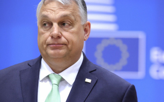 Quốc gia thành viên EU chặn gói vũ khí trị giá 500 triệu euro cho Ukraine