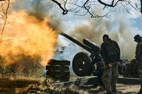 Ukraine hứng gần 500 đợt tập kích một ngày ở Bakhmut