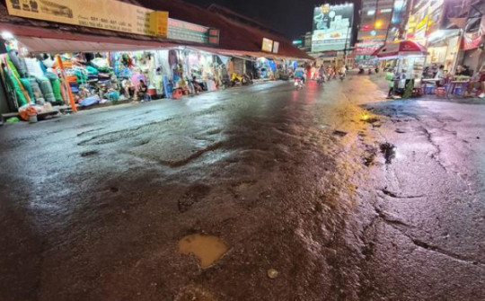 Sau trận mưa, nhiều người gửi tin nhắn "ngỡ ngàng" cho phóng viên