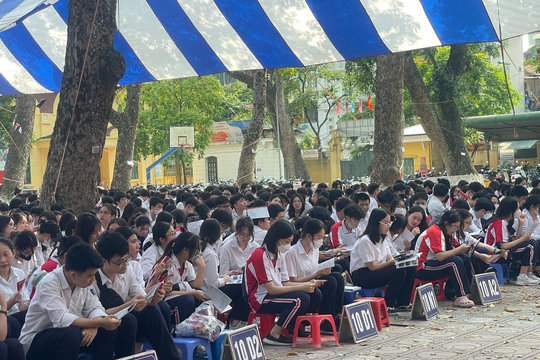 Linearthinking thu hút học sinh trường THPT Phan Đình Phùng