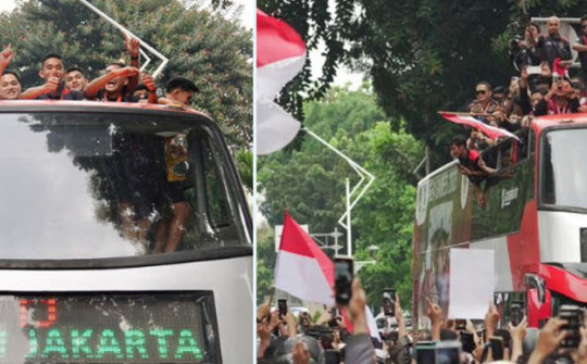 U22 Indonesia diễu hành mừng HCV SEA Games: Hoành tráng nhất lịch sử, triệu fan chia vui