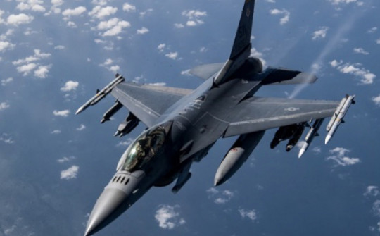 Tạp chí Mỹ cảnh báo rủi ro nếu phương Tây cung cấp chiến đấu cơ F-16 cho Ukraine