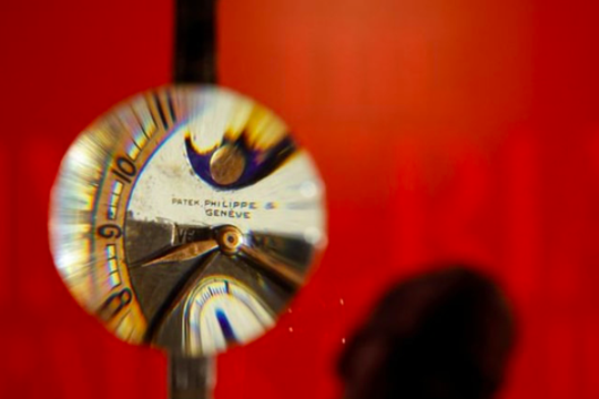 Đồng hồ của hoàng đế Trung Quốc cuối cùng được bán với giá kỷ lục