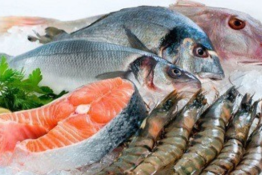 Nhớ kỹ những điều sau khi ăn hải sản vào mùa hè để tránh ngộ độc, thậm chí tử vong