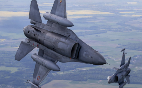 Tướng cấp cao nhất của Mỹ cảnh báo Ukraine về chiến đấu cơ F-16