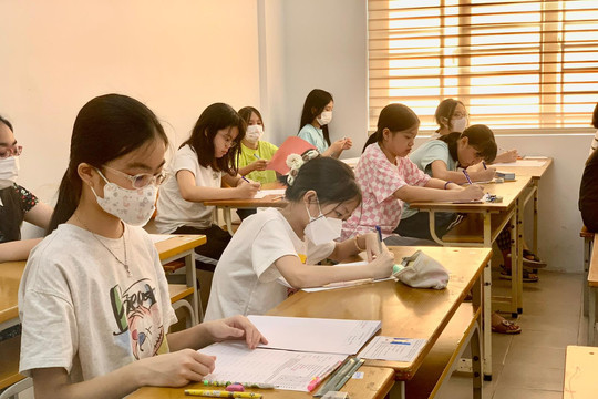 Hơn 2400 TS Hà Nội tranh suất vào lớp 6 Trường THCS Ngoại ngữ