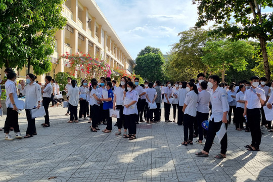 Gần 14.000 thí sinh đăng kí thi vào lớp 10 tại Quảng Ngãi