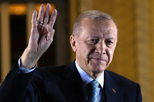 Chiến thắng của ông Erdogan có ý nghĩa gì với Thổ Nhĩ Kỳ và thế giới?