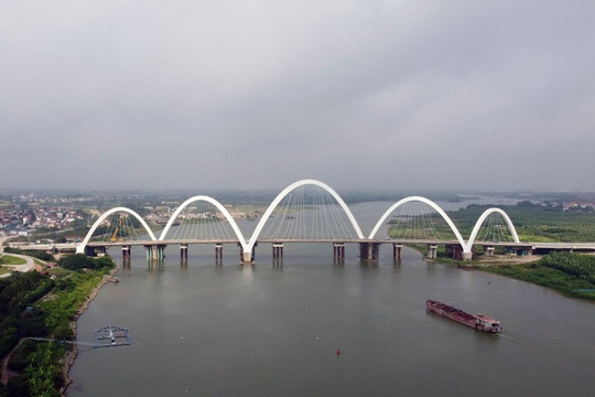 Hình ảnh mới nhất về cầu Phật Tích - Đại Đồng Thành sắp thông xe ở Bắc Ninh