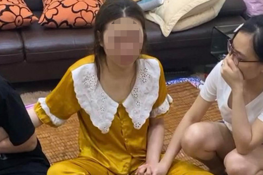 Vụ bé gái 1 tháng tuổi bị bạo hành ở Hà Nội: Hàng xóm nói gì?