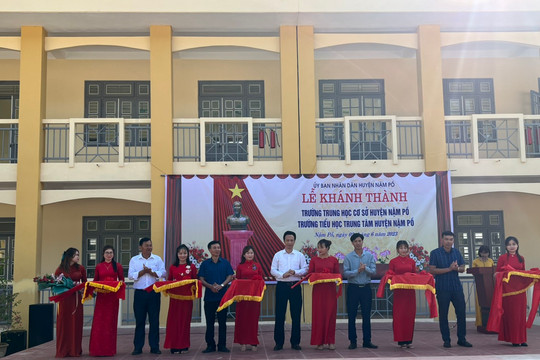 Khánh thành 2 ngôi trường đầu tiên tại trung tâm huyện lỵ Nậm Pồ