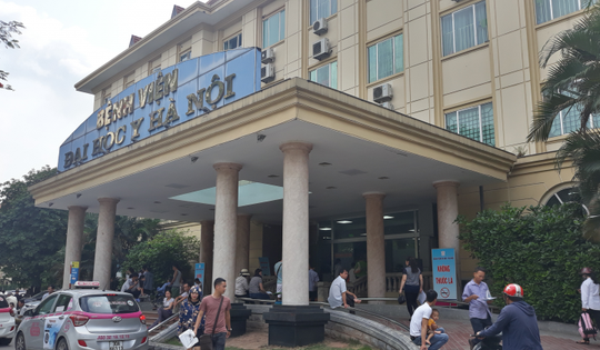 Hôm nay một bệnh viện lớn ở Hà Nội bị cắt điện nửa ngày
