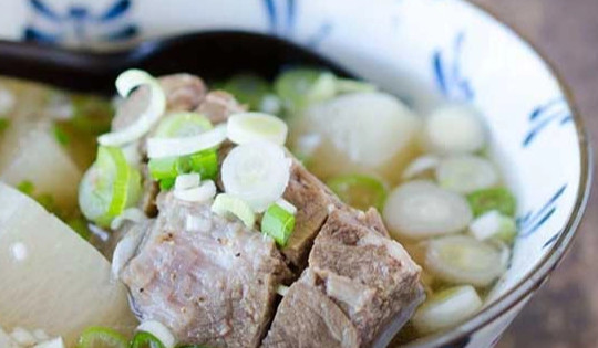 Người Nhật sống thọ trăm tuổi nhờ "2 loại củ - 1 loại súp"