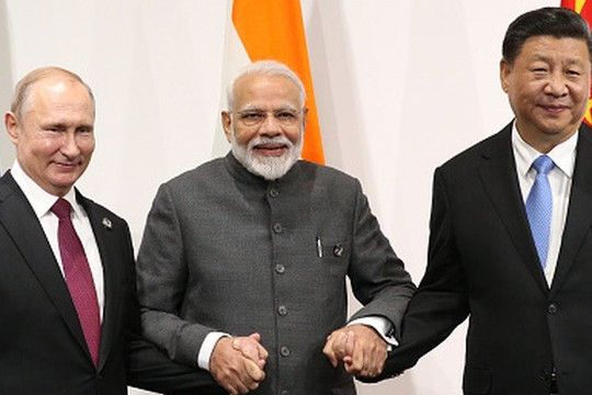 Hơn 30 nước muốn gia nhập, BRICS như hổ thêm cánh?