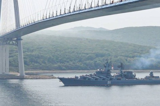 Nga điều hơn 60 tàu tập trận gần Nhật Bản