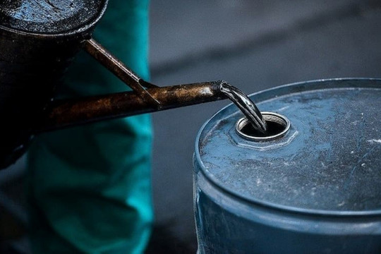 Giá xăng dầu hôm nay 6/6: Lo ngại cắt giảm sản lượng, giá dầu tiếp tục đi lên