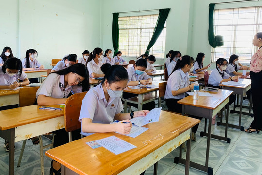 Thí sinh Bình Thuận 'dễ thở' trước đề thi tuyển sinh vào lớp 10