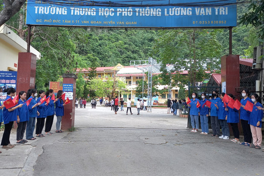 234 thí sinh vắng trong buổi làm thủ tục dự thi lớp 10 Lạng Sơn
