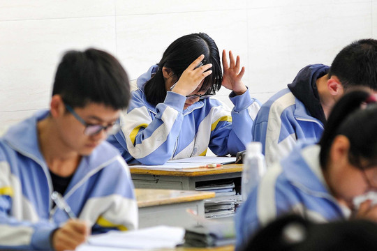 Gần 13 triệu học sinh Trung Quốc bước vào kỳ thi đại học