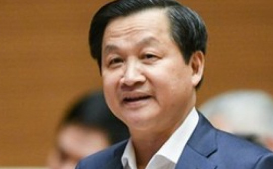 Phó Thủ tướng Lê Minh Khái đăng đàn trả lời chất vấn