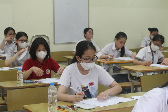 Kỳ thi vào lớp 10 tại Hà Nội diễn ra an toàn, nghiêm túc