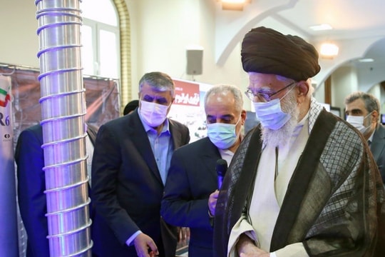 Iran tuyên bố phương Tây không thể ngăn nước này chế tạo vũ khí hạt nhân