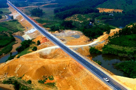 Tái khởi động dự án đường cao tốc Hòa Bình - Mộc Châu giai đoạn 1 dài 32,5 Km