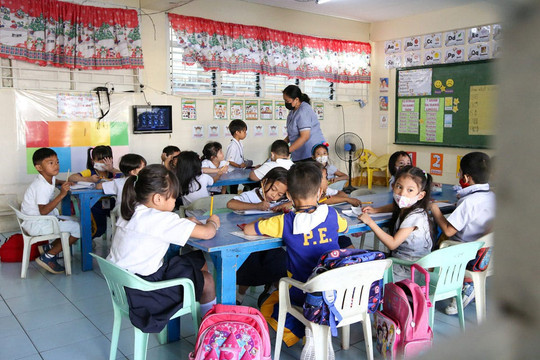 Giáo viên Philippines phản đối dạy thêm trong kỳ nghỉ