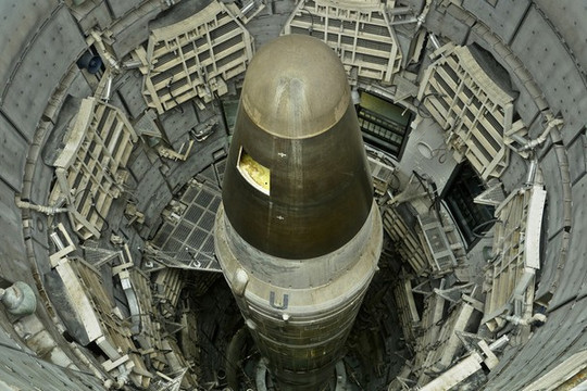 Các cường quốc toàn cầu tăng cường kho vũ khí hạt nhân