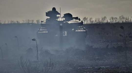 Ukraine mượn chiến thuật tấn công sấm sét của Mỹ để phản công