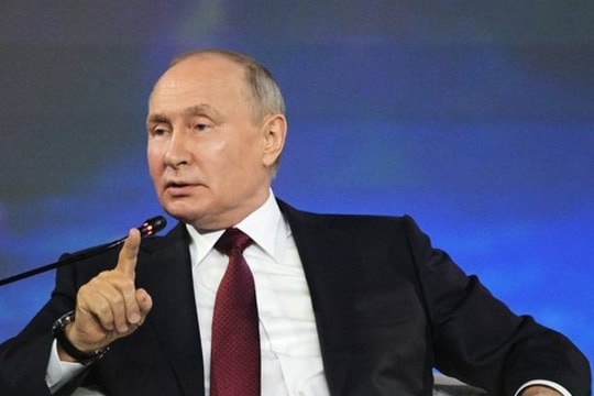 Tổng thống Putin: Nga triển khai hạt nhân ở Belarus để ‘răn đe’