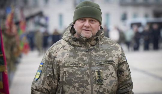 Ông Putin nói Tổng tư lệnh quân đội Ukraine có thể đang ở nước ngoài
