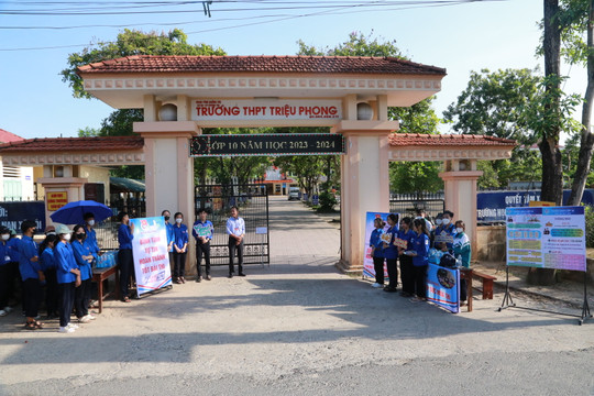 Quảng Trị hỗ trợ học sinh khó khăn dự thi tốt nghiệp THPT