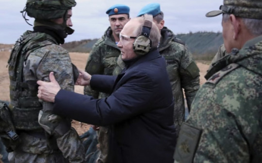 Ông Putin nhận định về tình hình quân đội Ukraine sau 16 ngày phản công