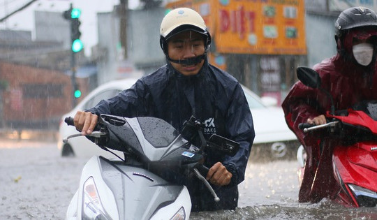 Miền Nam đang có đợt mưa to kéo dài ở nhiều tỉnh thành