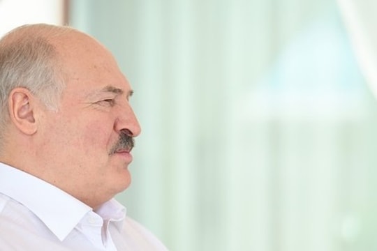 Phía Kiev nêu khả năng để ông Lukashenko tham gia hòa đàm Nga-Ukraine