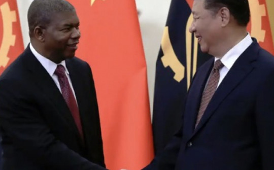 Quốc gia châu Phi gặp khó trong nỗ lực thoát cảnh nợ nần Trung Quốc