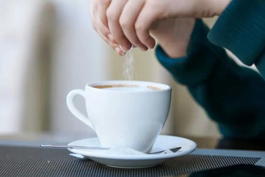 Pha cà phê không dùng đường vẫn dễ bị tiểu đường