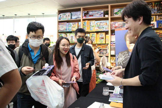 Họa sĩ manga Nhật Bản Akira tới Việt Nam giới thiệu dự án truyện tranh mới