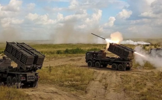 Hé lộ hệ thống rải mìn từ xa "đặc dị" của Nga khiến Ukraine gặp khó trong phản công