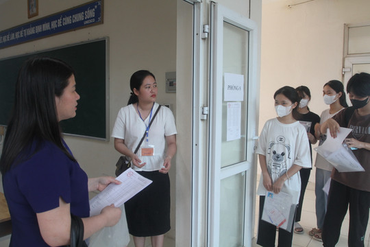 Tốp trường THPT công lập có điểm chuẩn cao nhất Hà Nội năm 2023