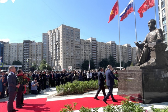 Khánh thành tượng đài Chủ tịch Hồ Chí Minh-mốc son mới cho quan hệ hai nước Việt-Nga