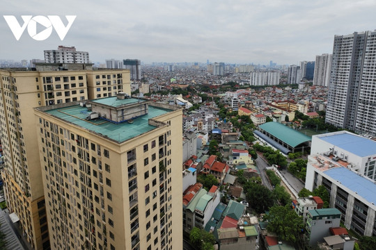 Có nên cấm hoàn toàn việc xây chung cư cao tầng trong vùng lõi đô thị?