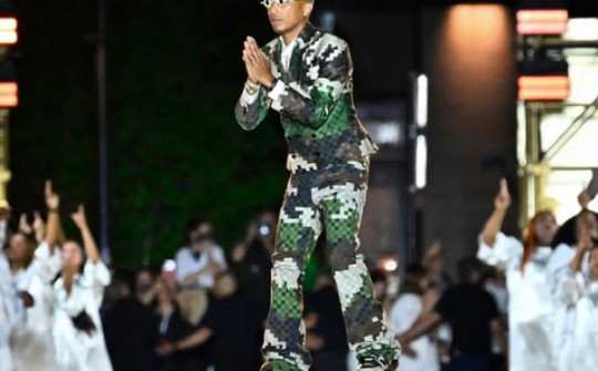 Show diễn ra mắt Louis Vuitton của Pharrell Williams thu hút hơn 1 tỷ lượt xem