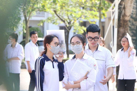 Nam Định tổ chức chấm thi tốt nghiệp THPT đảm bảo đúng tiến độ
