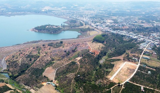 Chủ 'siêu' dự án 25.000 tỷ đồng ở Lâm Đồng bị ngăn chặn mọi giao dịch nhà đất, tài sản