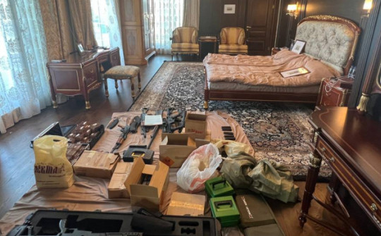 Hình ảnh từ cuộc lục soát của FSB trong biệt thự của thủ lĩnh Wagner