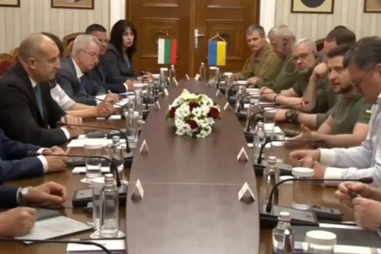 Tổng thống Ukraine đối đầu gay gắt với Tổng thống Bulgaria