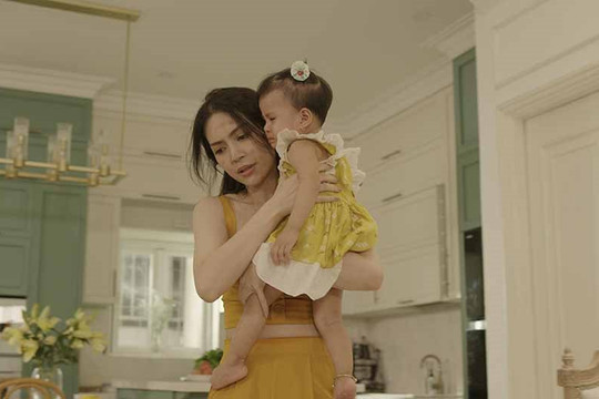 Con gái Thiên An và Jack cùng mẹ đóng phim 'Trên cả tình thân'
